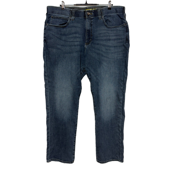 Lee Jeans Mens 44X32 Blue Actual 42X32 Extreme Motion Straight Tapered Stretch - Picture 1 of 9